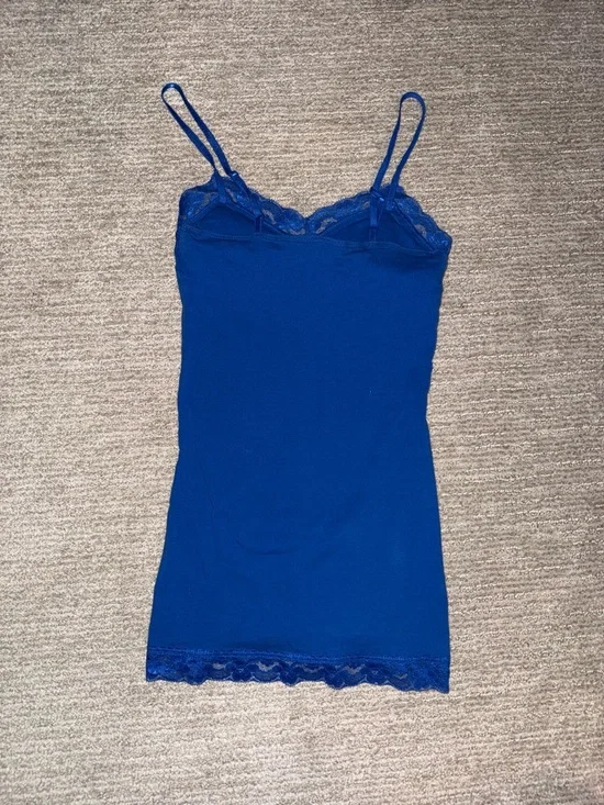 Blue lace trim cami - Picture 2 of 3